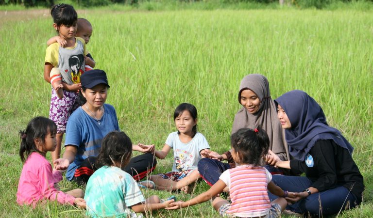 Menapak Jejak di Tanah Borneo