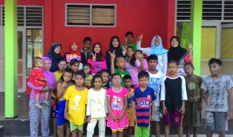 Di Tanah Monondok, Kami Bersaudara