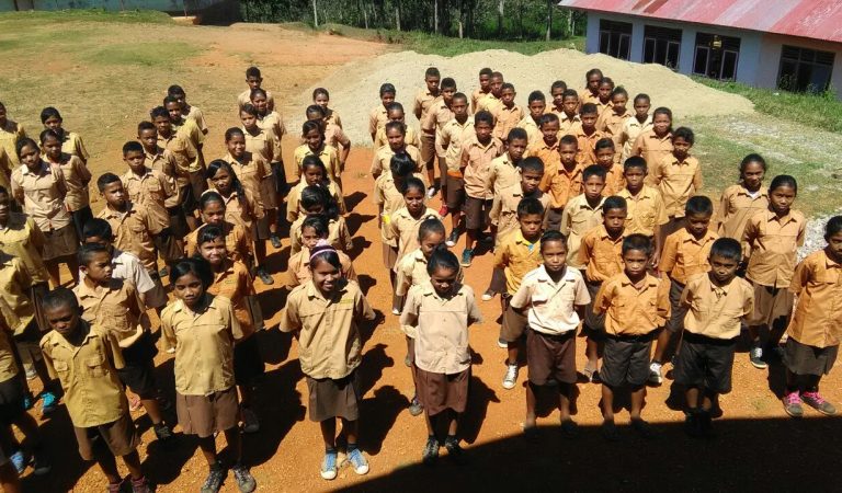 Lebih Banyak Mendengar, Lebih Banyak Memahami