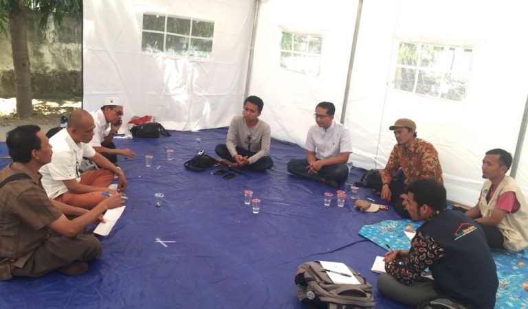 Upaya Mencintai Lombok